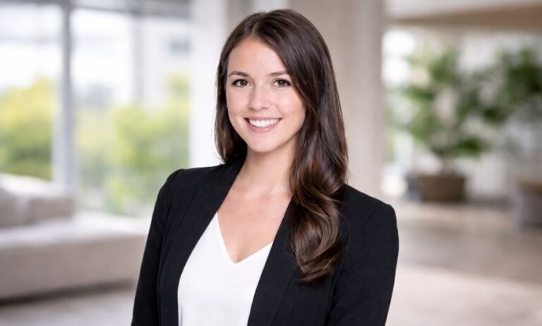 Alyssa Stoddard: Astronomer Executive Overview alyssa stoddard astronomer