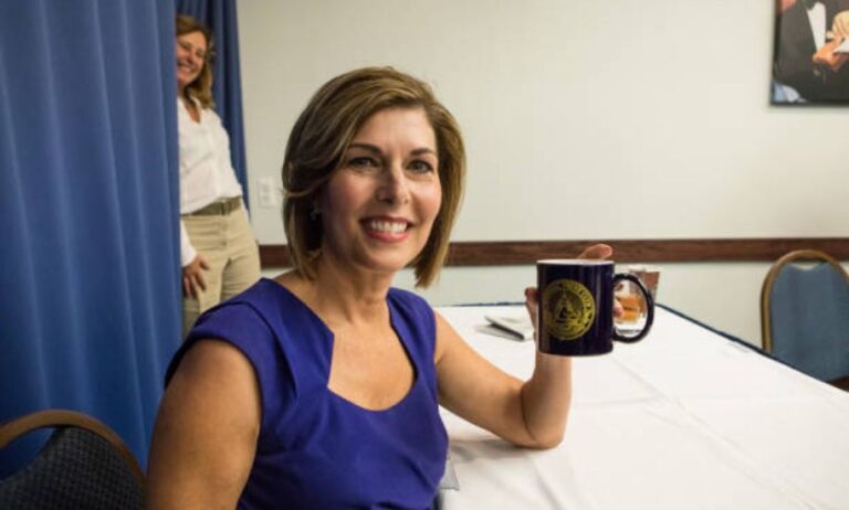 Sharyl Attkisson: Biography, Age, Family, Net Worth & Full Measure Career sharyl attkisson
